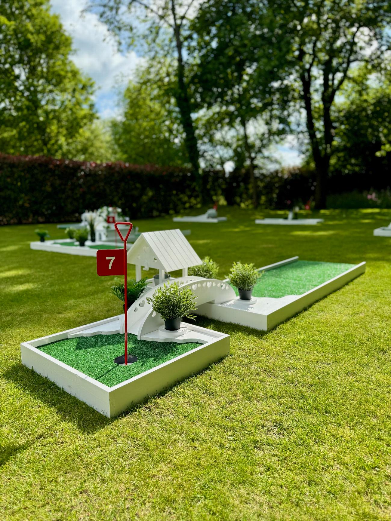 Wedding Mini Golf | Luxury - Unique - Memorable  gallery image 2